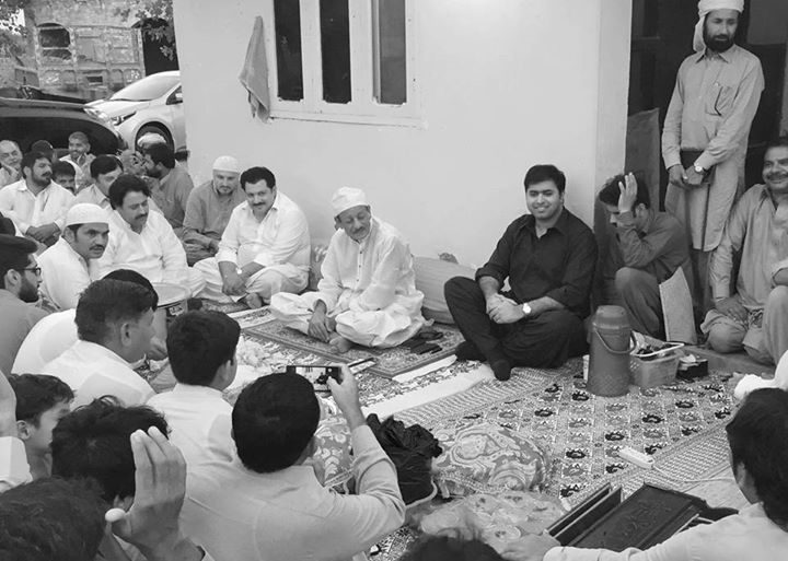 تاج دارے حُجرہ شَاہ مُقِیم، …
