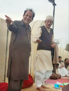 تاج دارے حُجرہ شَاہ مُقِیم، …