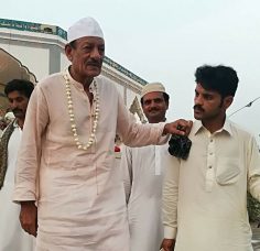 عملاں والے تر تر جاندے غافل …