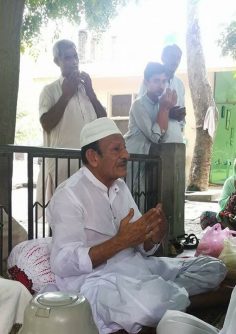 لاکھ پڑ لو کتابیں نہیں کچھ …